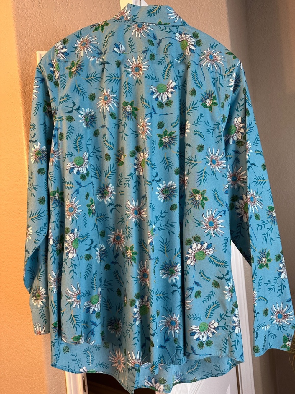 Lands' End 18W No Iron 100% Supima Cotton Floral Long Slv Button Down Top - Picture 2 of 7